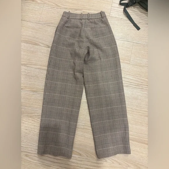 Aritzia Plaid Brown Trousers - Picture 5 of 5